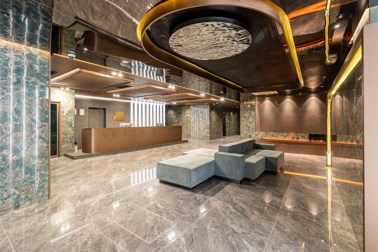 L&L Central Hotel Чеджу Екстериор снимка