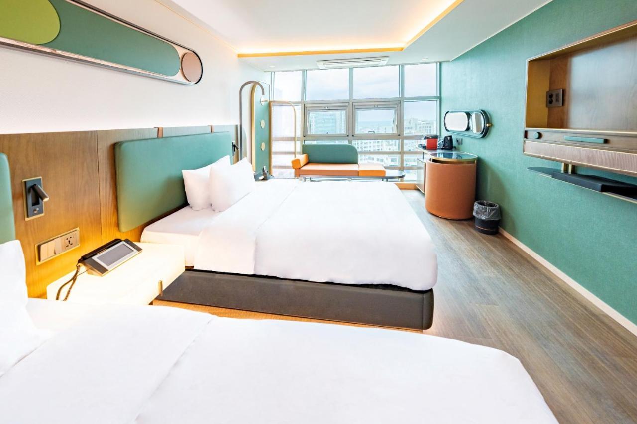 L&L Central Hotel Чеджу Екстериор снимка