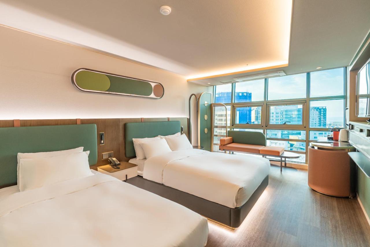 L&L Central Hotel Чеджу Екстериор снимка