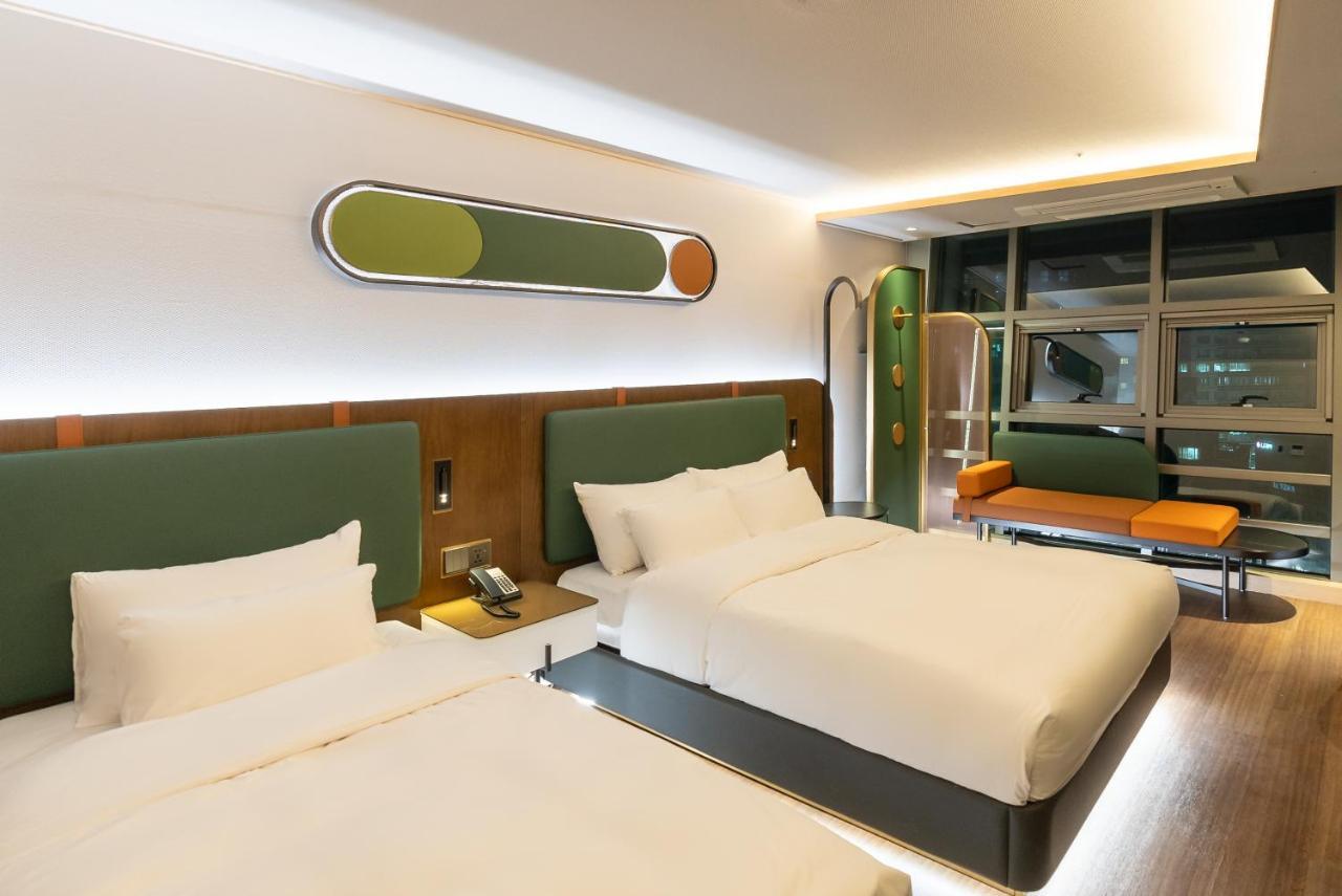 L&L Central Hotel Чеджу Екстериор снимка